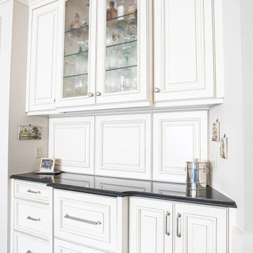 Renovation of Kitchen, Hearth Room and Breakfast Nook