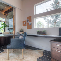 2016 Spring Parade - Home Office Furniture