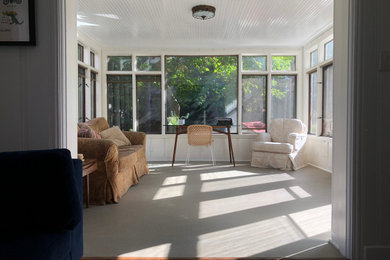 Inspiration for a mid-sized craftsman sunroom remodel in Detroit