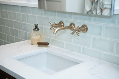 Bungalow bath