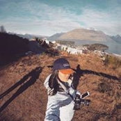 Dee Hang's photo