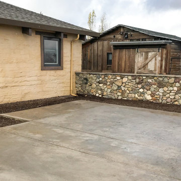 Connecting Spaces with Nature, Stone and Structure