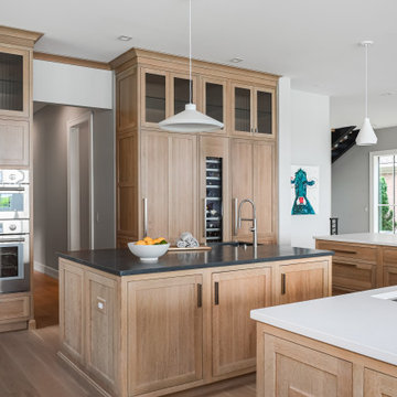 Entertainer's Dream in Quarter Sawn White Oak