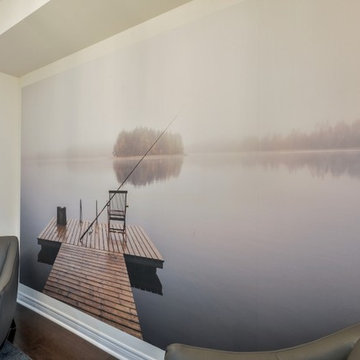 Dancing Waters Lounge / Parlor