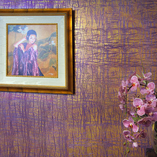 Foto di una camera da letto etnica con pareti viola