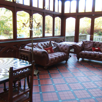 'Award Winning' Gothic Oak Conservatory