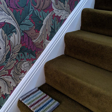 ARTS AND CRAFTS HOME