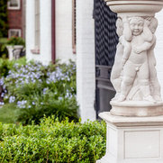 Foto de Exterior Worlds Landscaping & Design