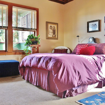 My Houzz: A "Big Beige Box" Becomes a Colorful Live/Work Home