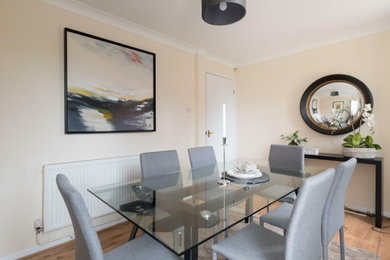 Inspiration for a contemporary dining room in Buckinghamshire.