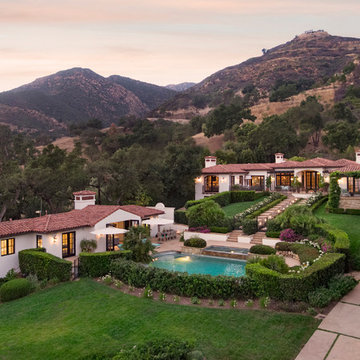 700 E Mountain Drive