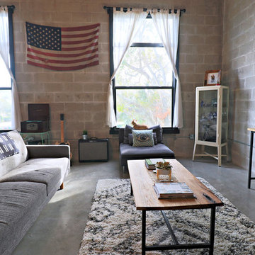 My Houzz: Vintage Touches in an Industrial Loft in Tampa