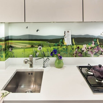 UV Printing on Glass Backsplash