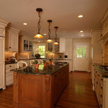 Cream and Wood - Kitchen Remodel