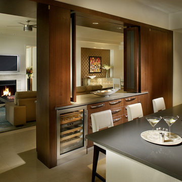 confidential residence. FL