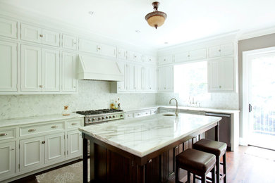 Transitional kitchen photo in New York