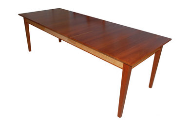 Shaker Table with Extension Leaves
