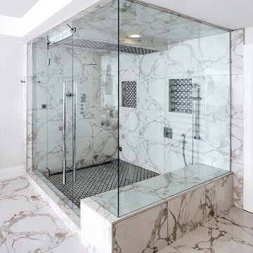Frameless Glass Showers