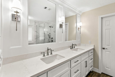 Inspiration for a transitional bathroom remodel in Houston