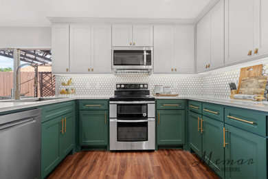 Two Tone Kitchen (Green Shaker Cabinets)