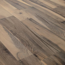 use of design elements brink, wood, steel
