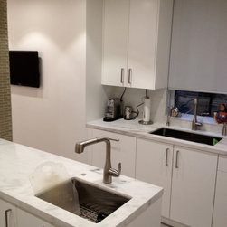 1070 Park Ave - Products