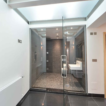 Wetroom & Glass Floor