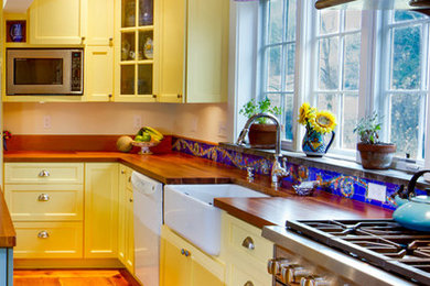 Elegant kitchen photo in Boston