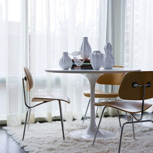 Eero Saarinen Style Tulip Tables