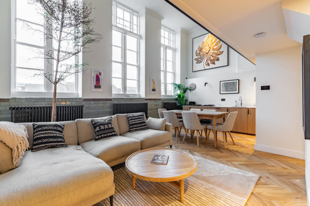 Contemporary Living Room by Studio Akiva