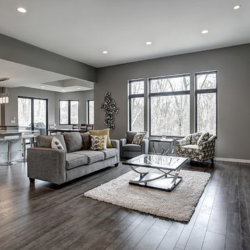 Oak Hollow - Contemporary