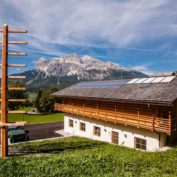Caseificio reaizzato a Cortina d'Ampezzo vista Tofane