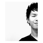 Desmond Lo's photo