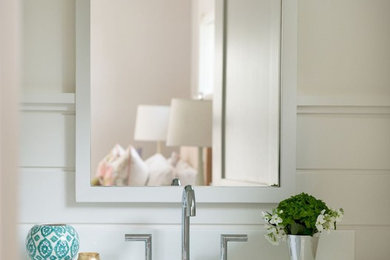 Example of a bathroom design in Other