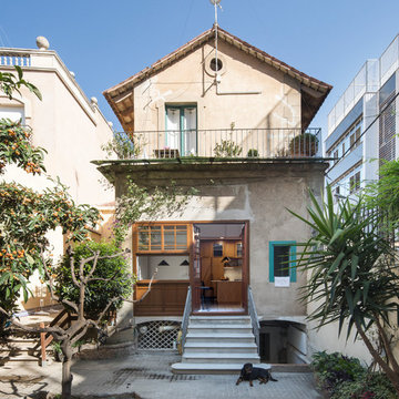 1614_EB. Fachada trasera vivienda modernista.