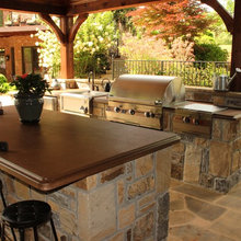 outdoor kitchen
