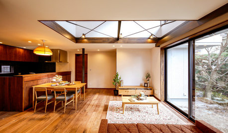 築30年超の京都の家を、吹き抜けで光あふれる快適な住まいに