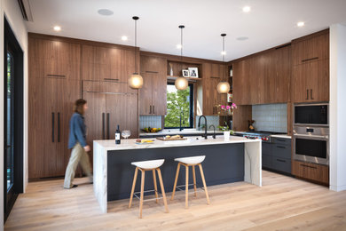 Trendy kitchen photo in Los Angeles