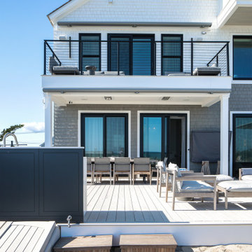 Oceanfront Oasis: Deck