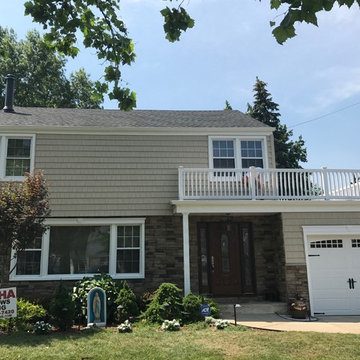 Garden City Siding - Vintage Wicker Shakes with Plum Creek Tight Cut Stone
