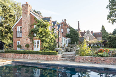 Inspiration for a traditional exterior in Kent.