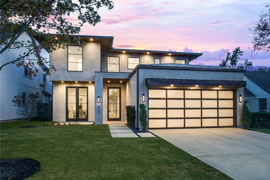 Inspiration for a modern exterior home remodel in Dallas