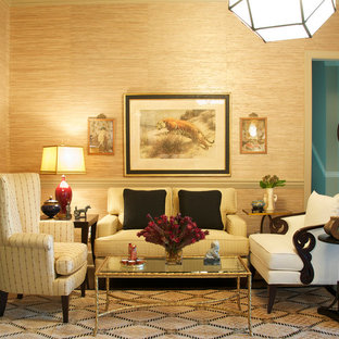 Foto di un piccolo soggiorno minimal con sala formale e pareti beige