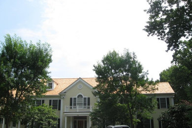 Exterior home idea in New York