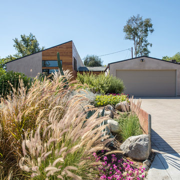 view from street / modern ranch addition