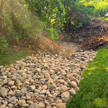 Drainage Rock Installation - Slingerlands, NY