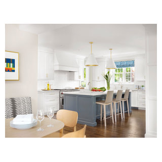 High Style Meets Family Friendly Kitchen - St Louis - by Castle Design