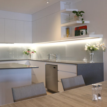 Minimal Space No Worries