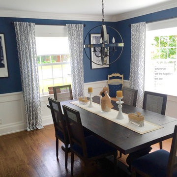 Crisp Navy and White Dining