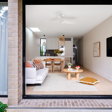 Bondi Swirl House